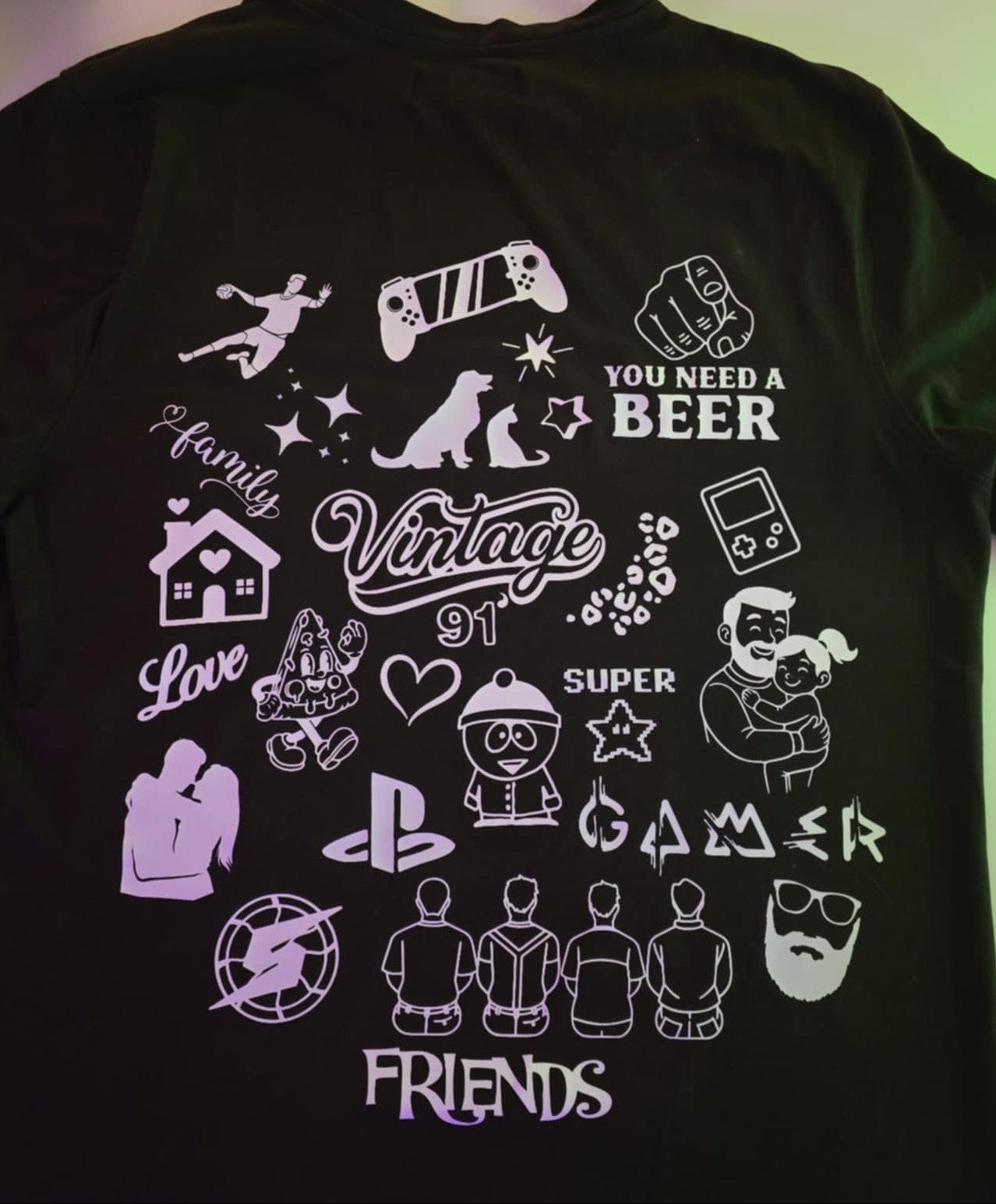Le T-Shirt Multi-motifs - 100% personnalisé