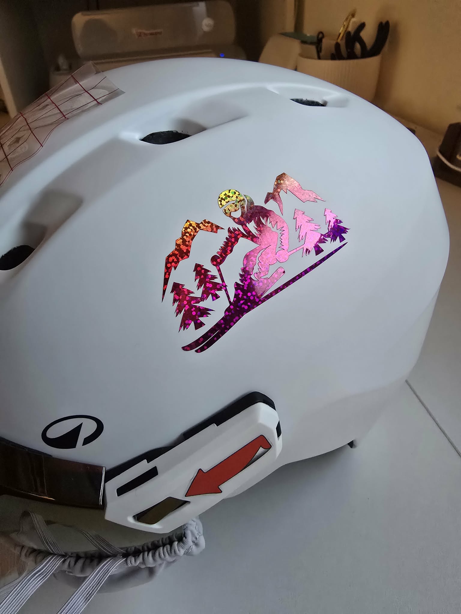 Sticker personnalisé – prêt à poser (mot/phrase entre 30 et 40 cm)